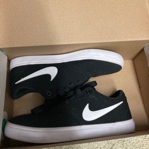 Nike SkateBoard Sneakers